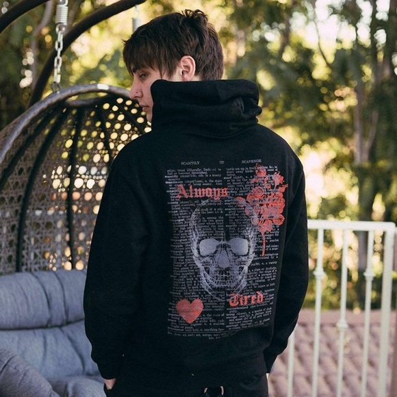 DO NOT BUY !! IN SEARCH FOR !! Xplr fang sweater or always tired hoodie - Picture 5 of 8